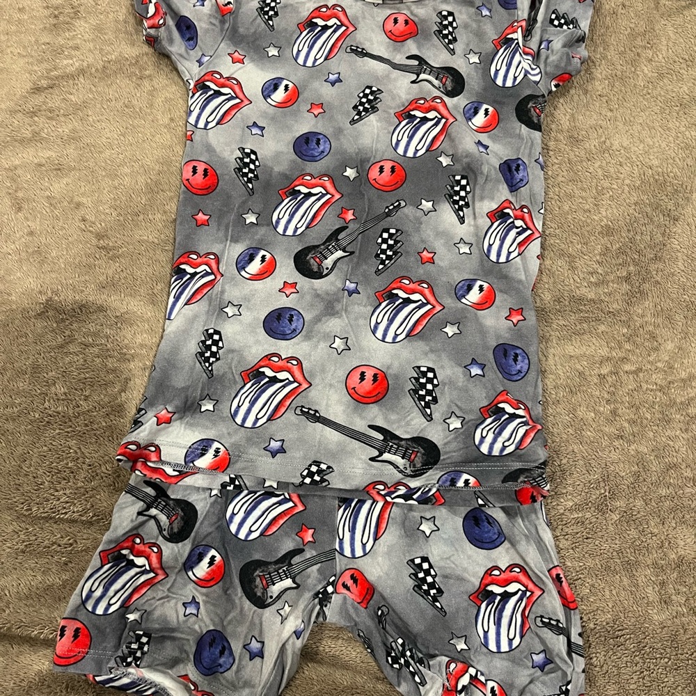 Gray Graphic Print Bamboo Pajama Set